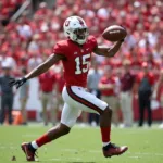 Dominique A Robinson playing wide receiver at Miami University